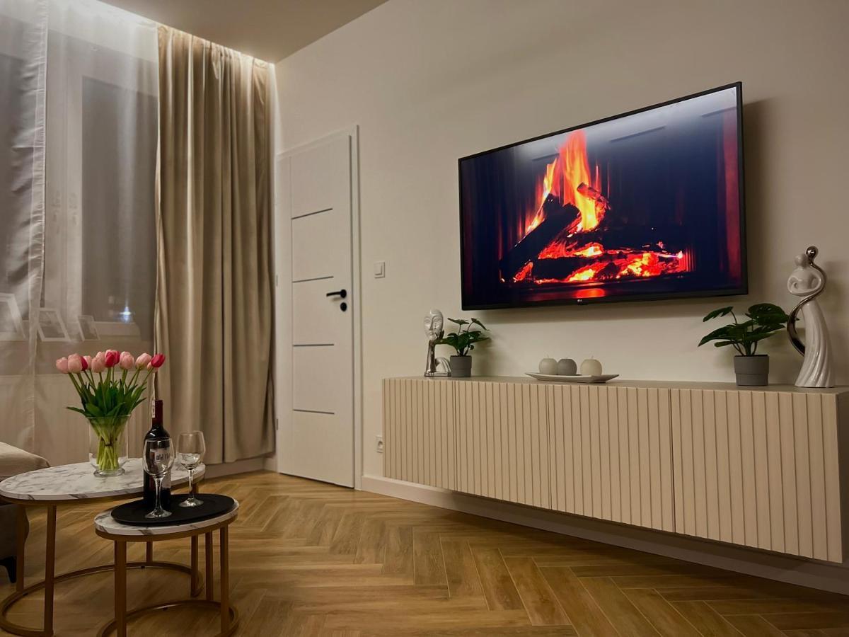 Coco City Center Apartment Kielce Eksteriør bilde