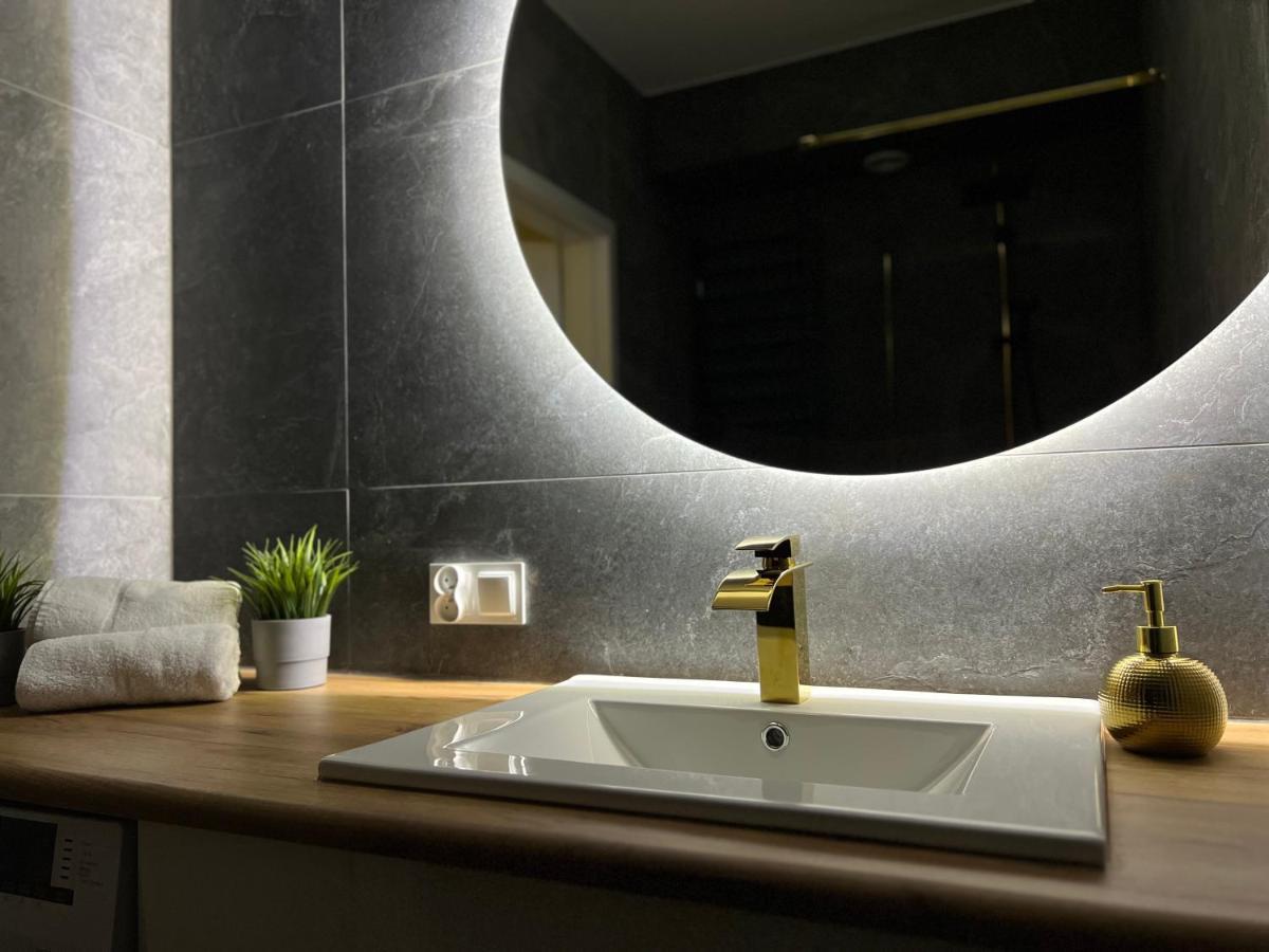 Coco City Center Apartment Kielce Eksteriør bilde